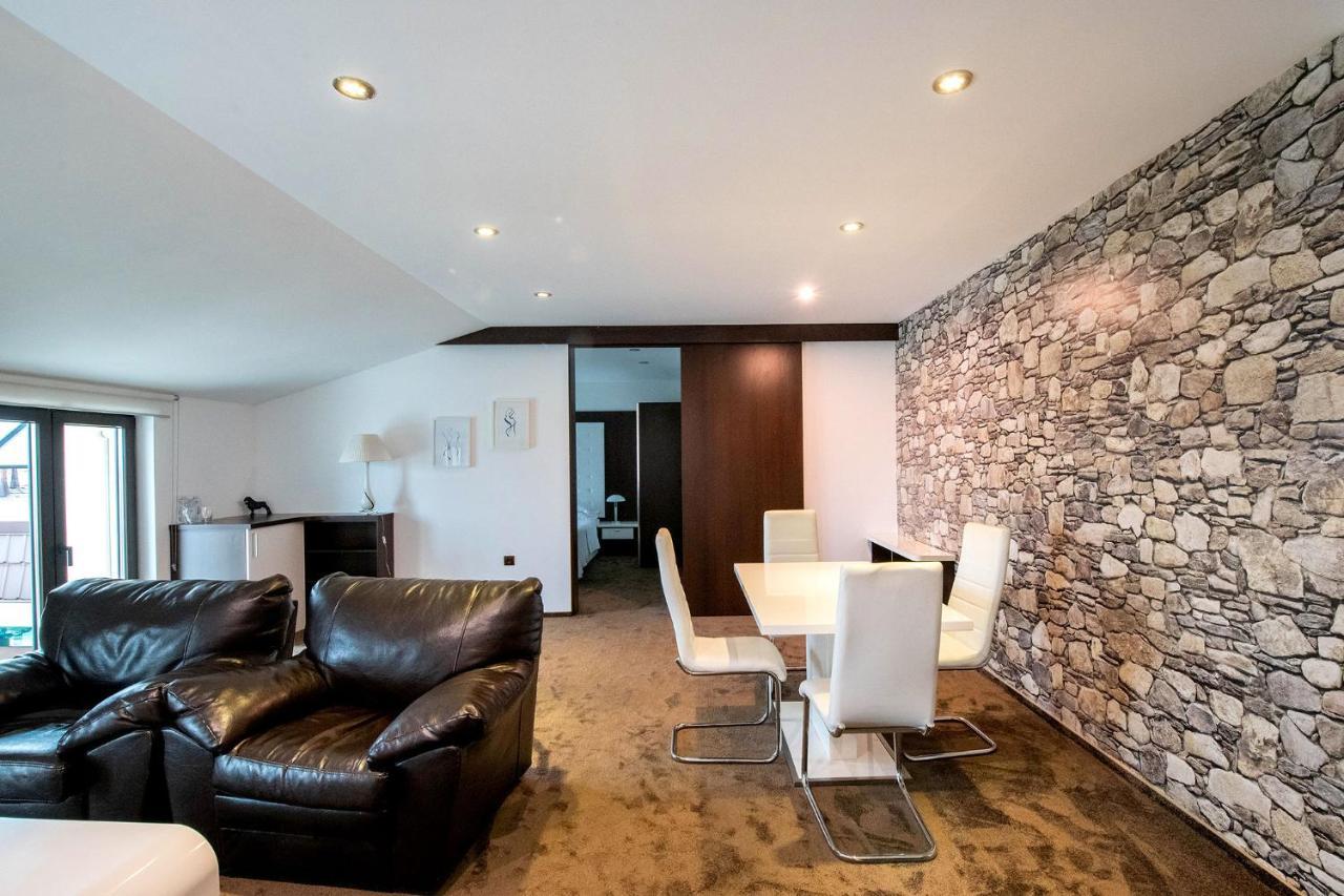 Hotel Villa Ekaterina Vakarel Exteriér fotografie