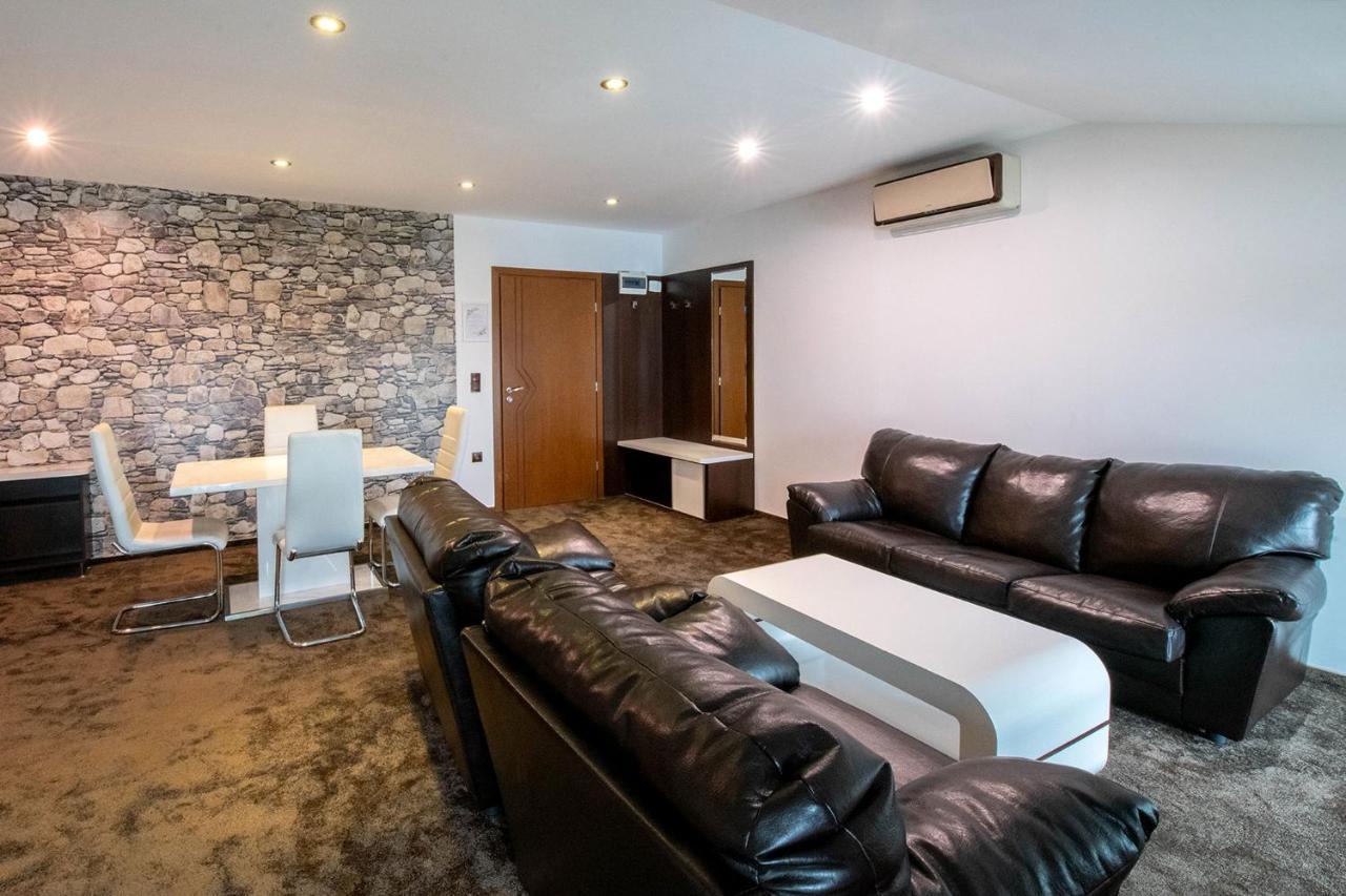 Hotel Villa Ekaterina Vakarel Exteriér fotografie