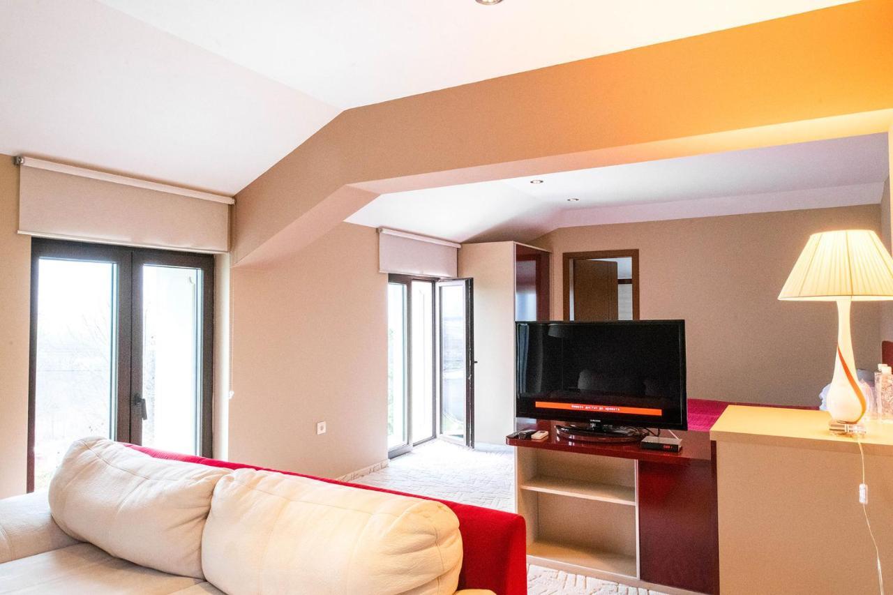 Hotel Villa Ekaterina Vakarel Exteriér fotografie